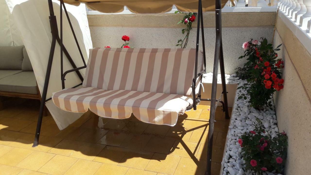 Apartamento Montegolf Con Terraza Privada Los Dolses Kültér fotó